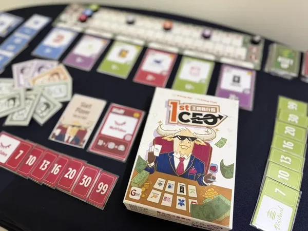 1st CEO - immagine del gioco da tavolo strategico economico