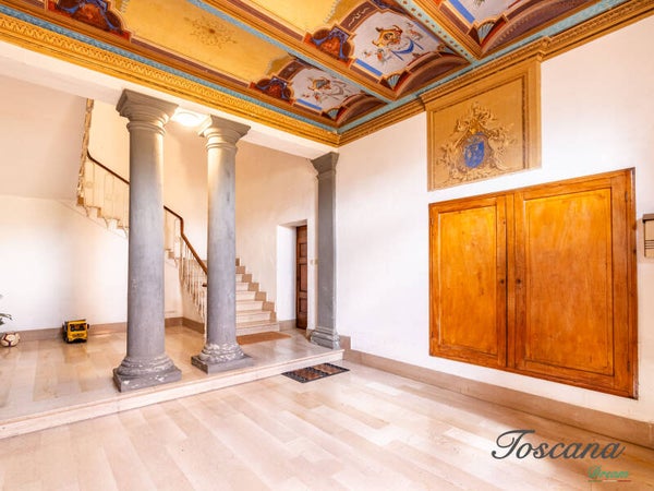 San Gimignano, appartamento in palazzo liberty a due passi del centro