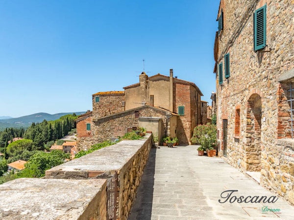 Campagnatico, appartamento ristrutturato nel centro storico