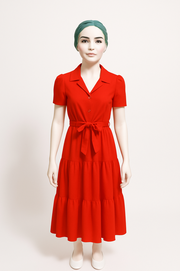 Robe rouge élégante à manches courtes