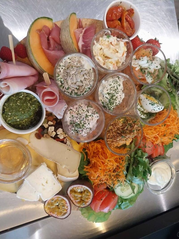 MOEDERDAG  BRUNCH (per persoon, vanaf 2 personen verkrijgbaar)
