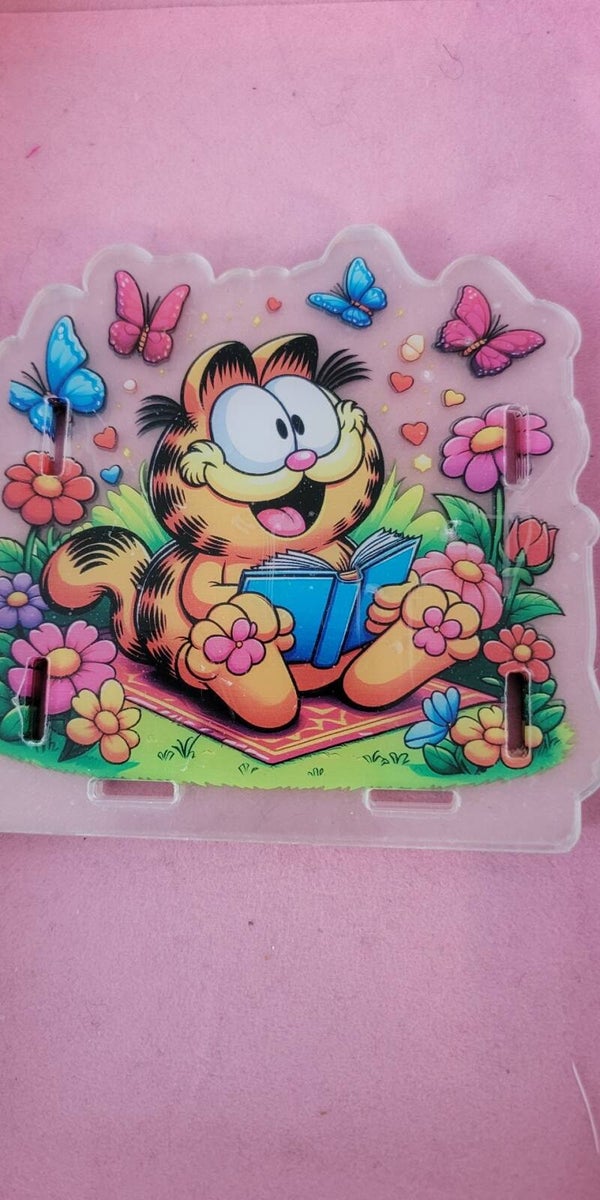 Cartoon cups and pen holders