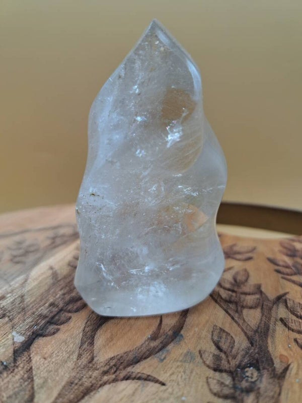 Cristal de roche torsadé