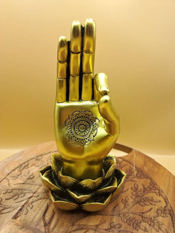 Main Mudra Connaissance doré mandala