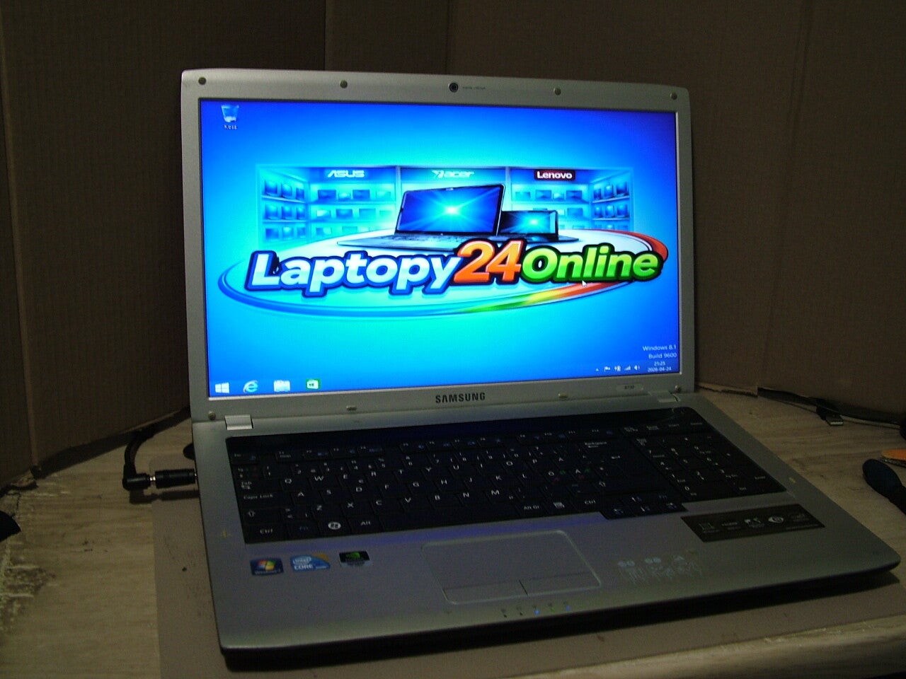 Samsung R730 17.3" i3 2.27GHz 4GB 320GB Win8.1 nVidia