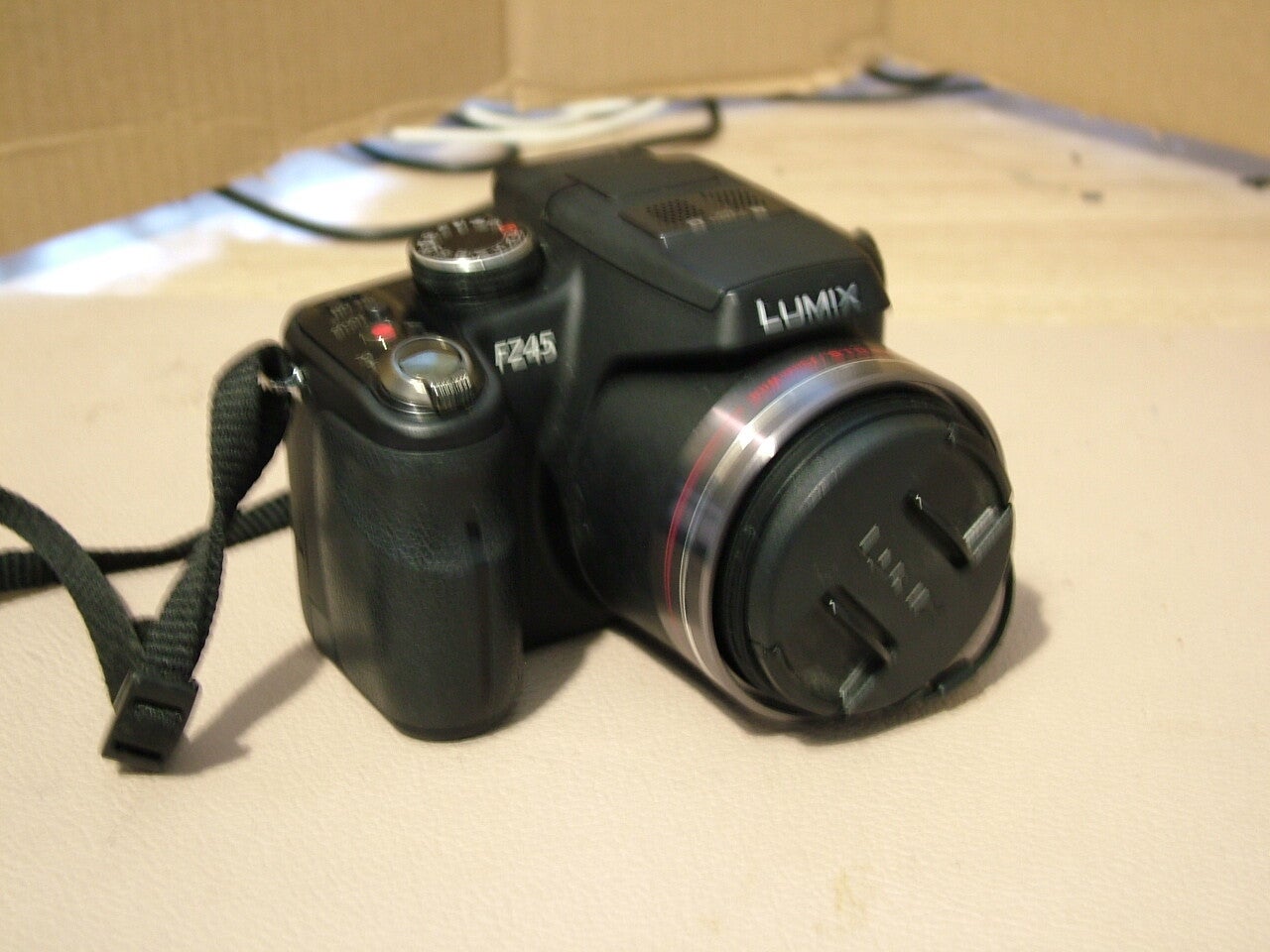 Panasonic Lumix FZ45 14.1MP 24X