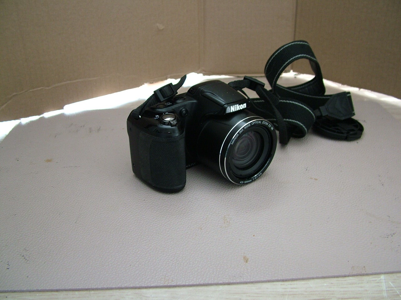 Nikon CoolPix L330 20.2MP 26x