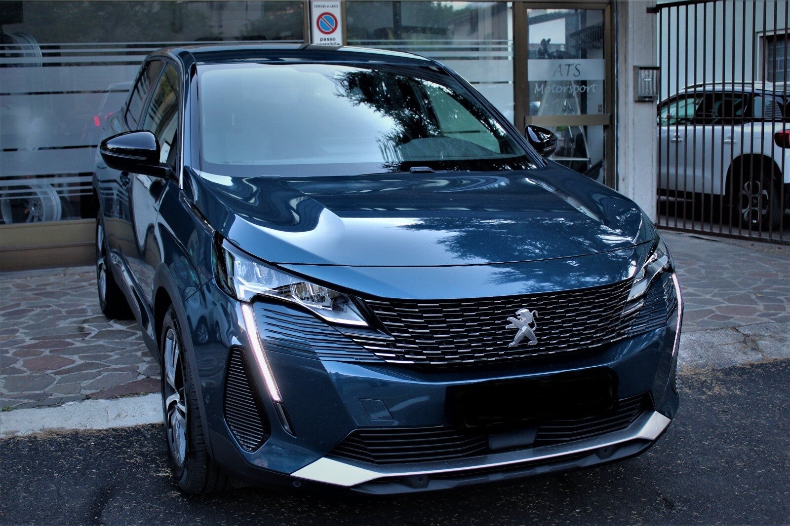 Peugeot 3008 BlueHDi 130 S&S EAT8 Allure Pack 71.0