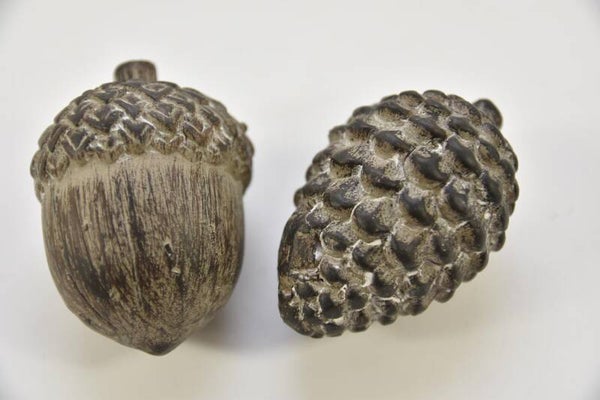 Eikel / dennenappel aardewerk ca. 8 x 8 x 8 cm