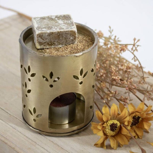 Geurbrander Flower rond goud 8,5 x 8,5 x 9,5 cm