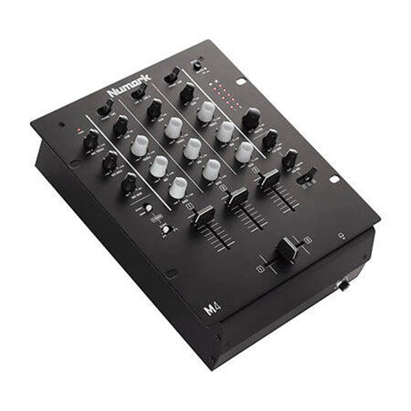Numark m4