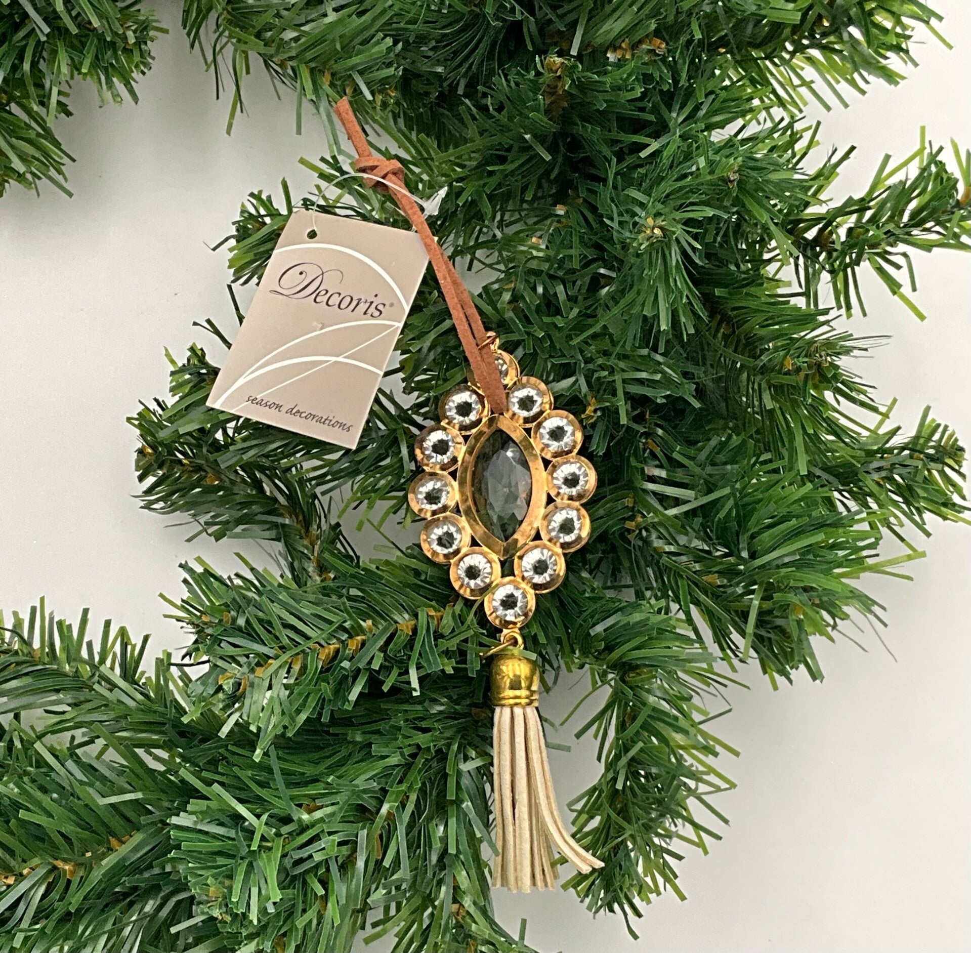 Ornament Hanger met Strass & Kwast – Goudkleurig