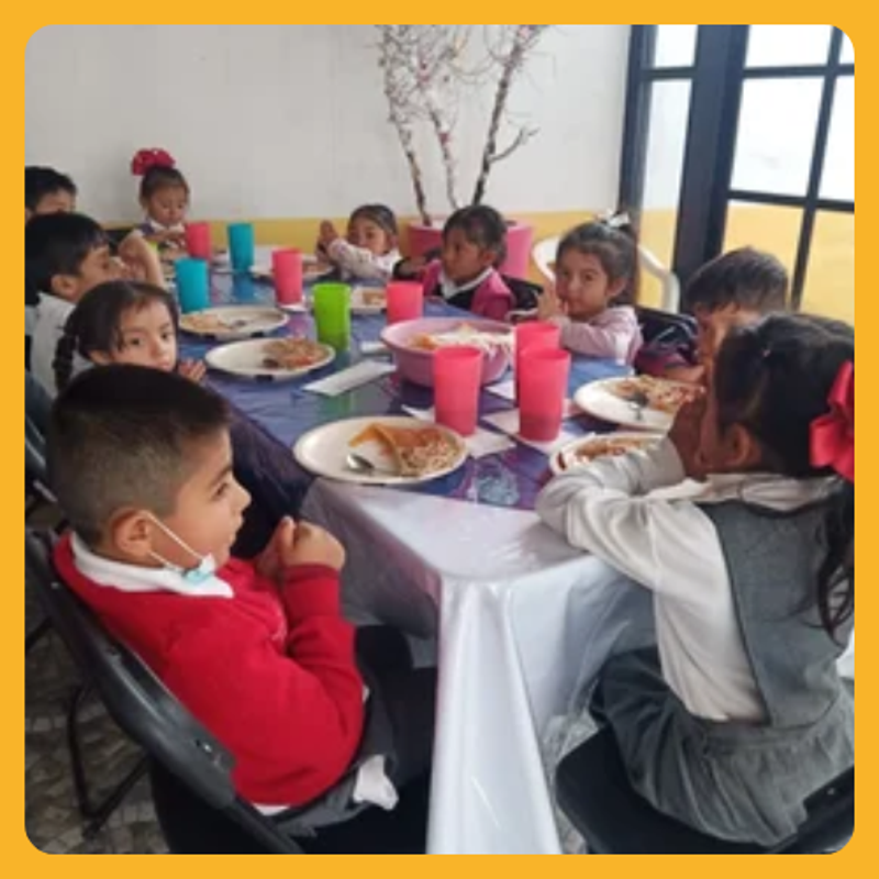 Niños_Comiendo