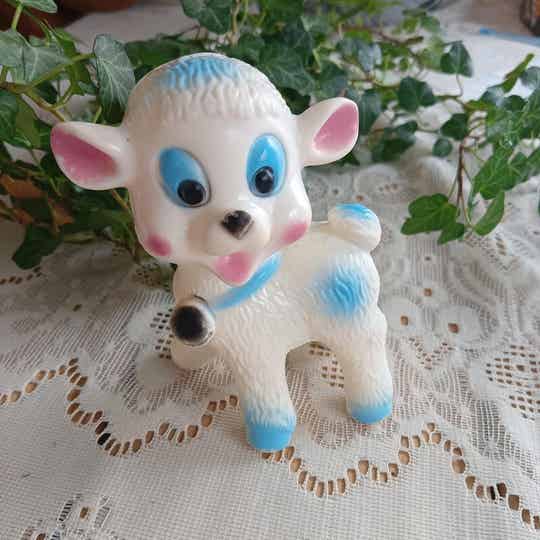 Très joli ancien pouêt pouêt agneau vintage