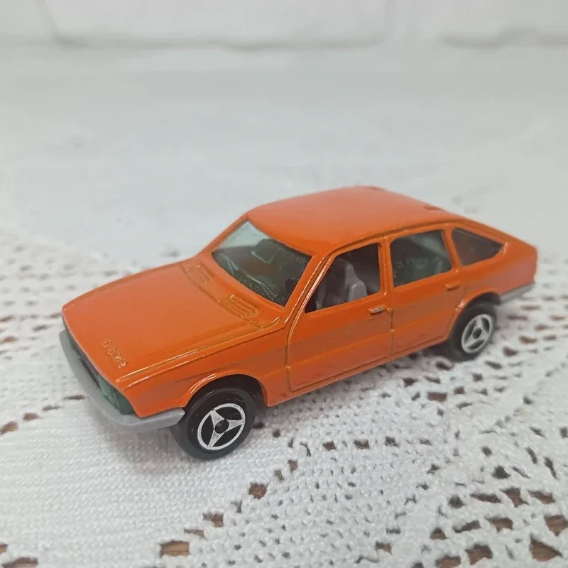 Majorette Simca 1308