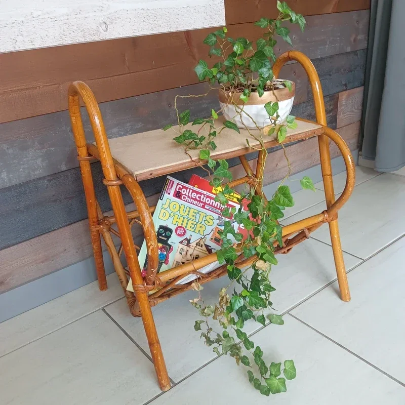 Très joli porte revue vintage
