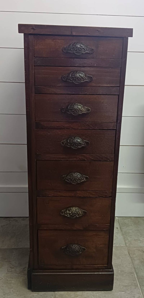 Joli meuble de métier