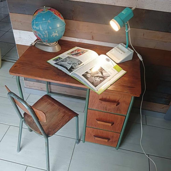 Magnifique bureau et chaise enfant vintage années 60