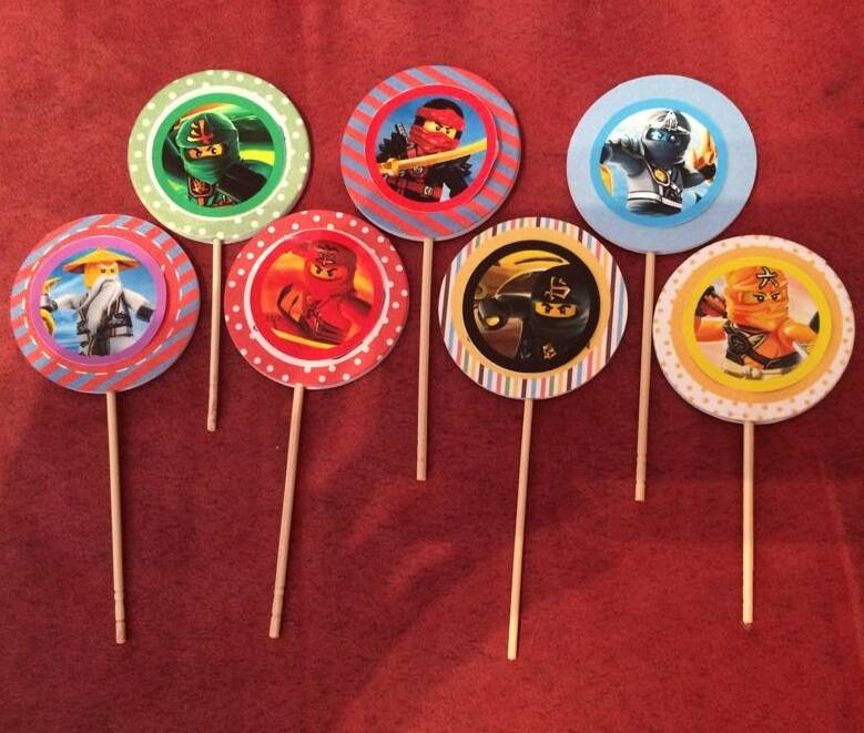 Topper 3,5cm con adesivo Ninjago (Ninja Go) - lunghezza a scelta