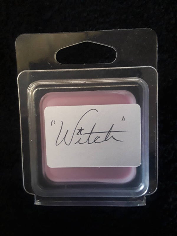"WÎTCH" Whiff