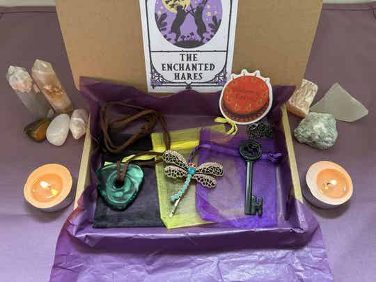 Black button key necklace, dragonfly hair clip & green seeing stone necklace