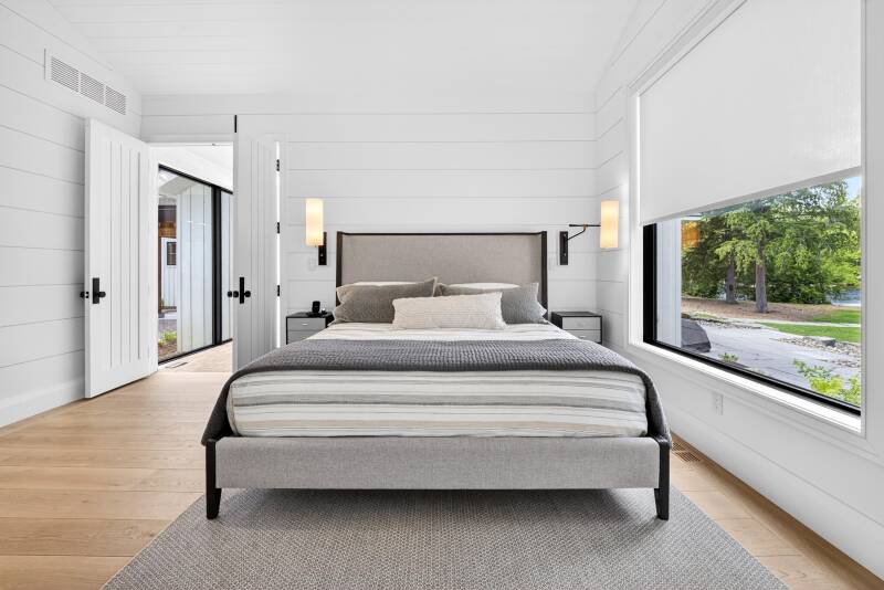real-estate-photography-walk-through-video-drone-photography-3d-tours-27-standard.jpg