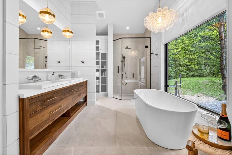real-estate-photography-walk-through-video-drone-photography-3d-tours-29-standard.jpg