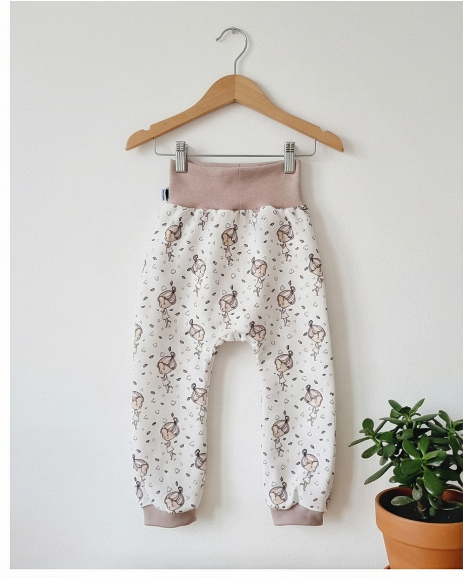 Pumphose Größe 104 süßes Mädchen