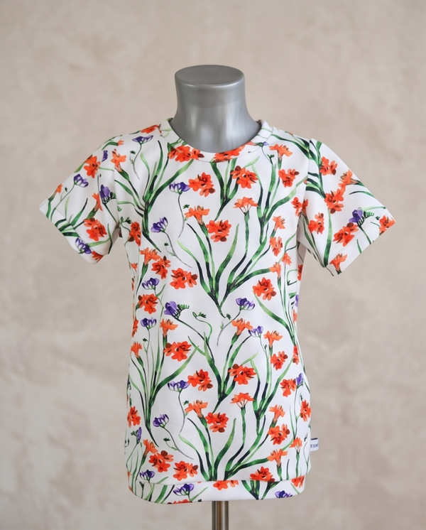 T-Shirt Größe 128 Blumenranken