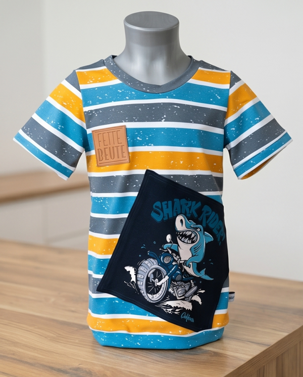 T-Shirt Größe 134 "fette Beute" Hai