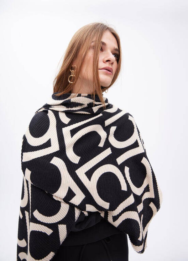 Fulard negre i cru Lola Casademunt