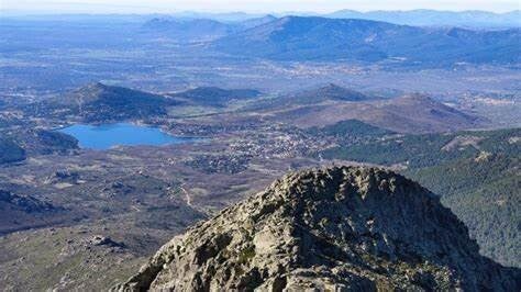 ascenso La Maliciosa Sierra de Guadarrama senderismo