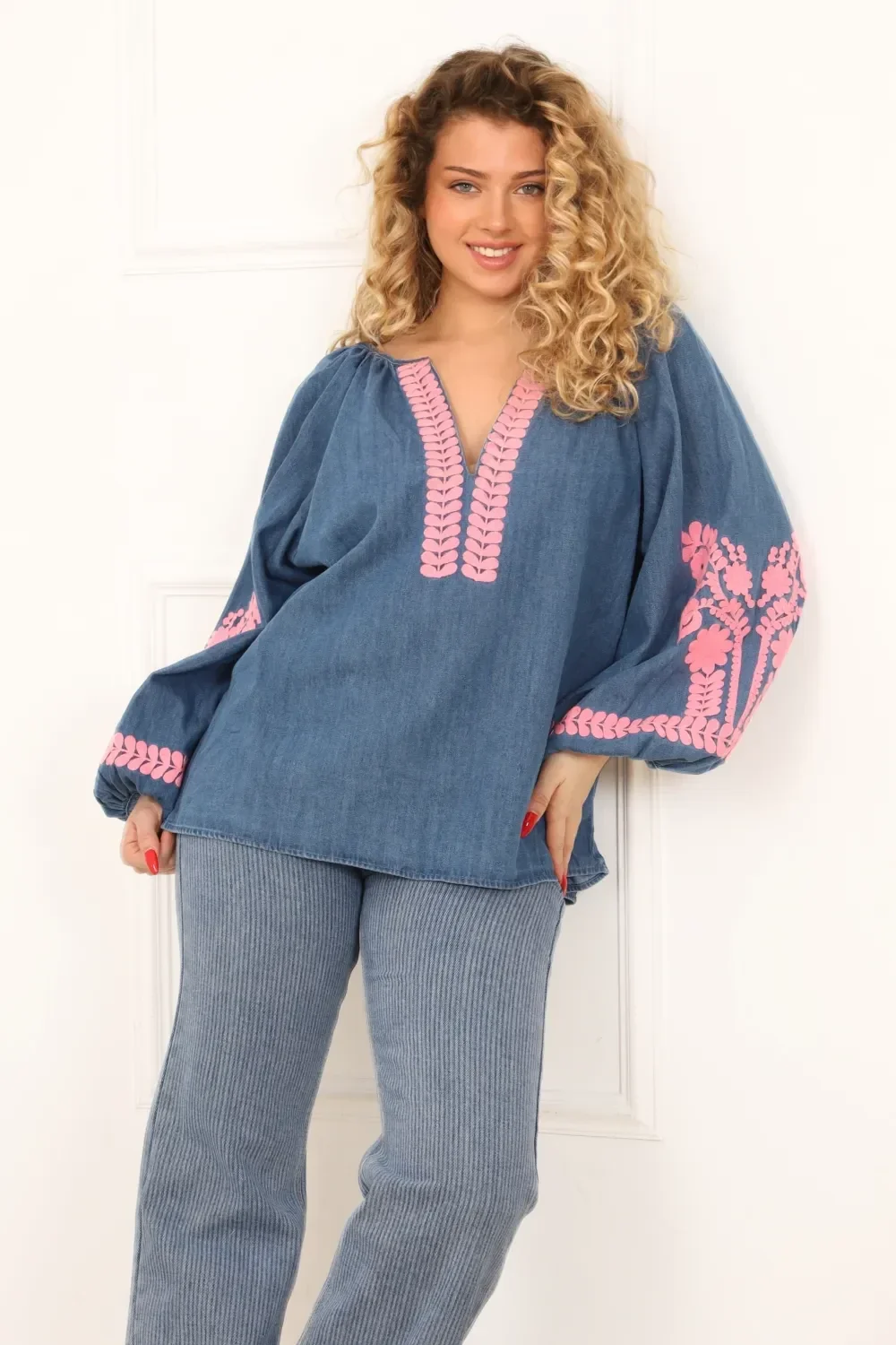 Tunique MILA - Tunique en jean brodée femme (S/M - M/L)