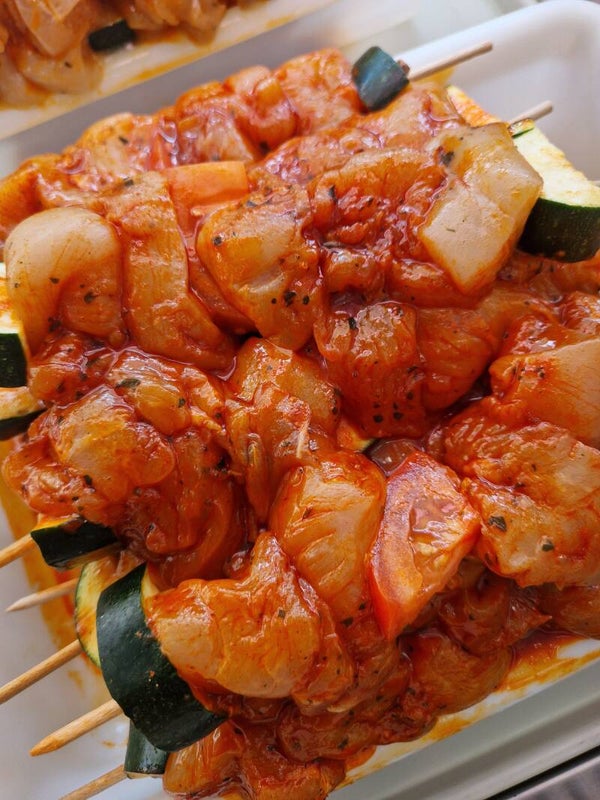 Brochette de poulet mariné BBQ - 2 pièce
