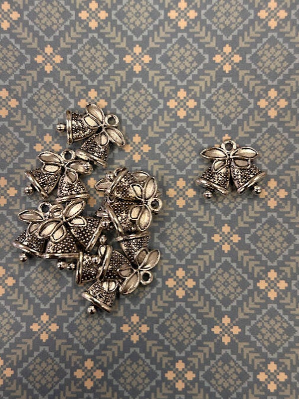 Bedel Zilverkleur Klokjes