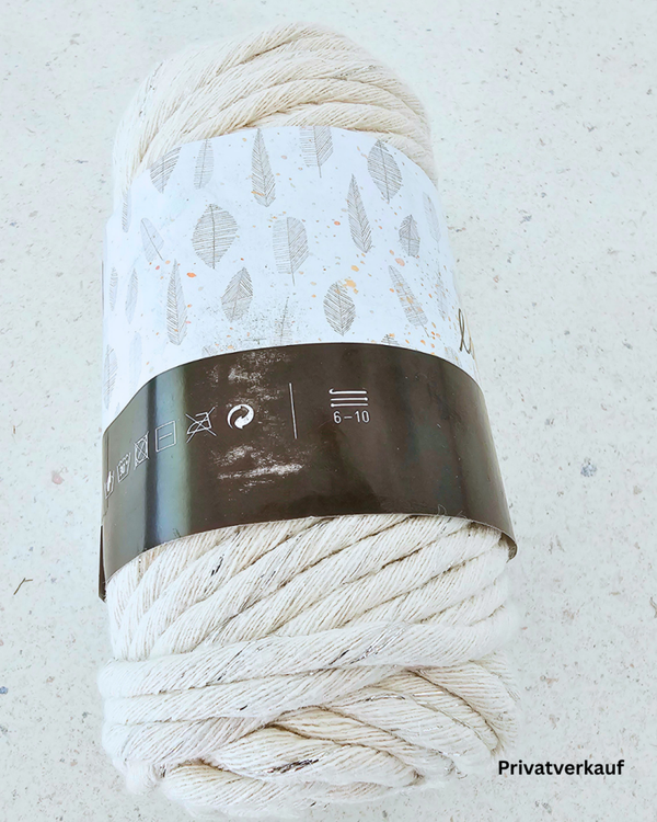 Spessa 5 mm (mit Lurexfaden) - 250 g