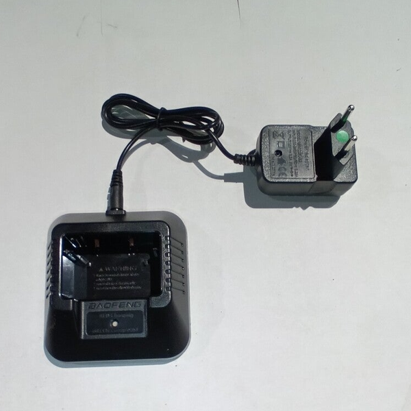 Chargeur talkie-walkie BAOFENG UV5R