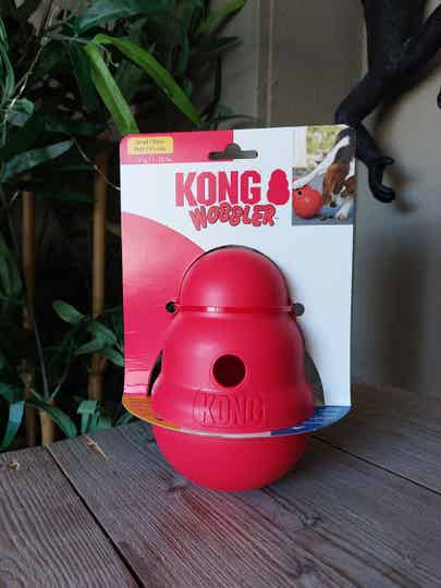 Kong Wobbler S