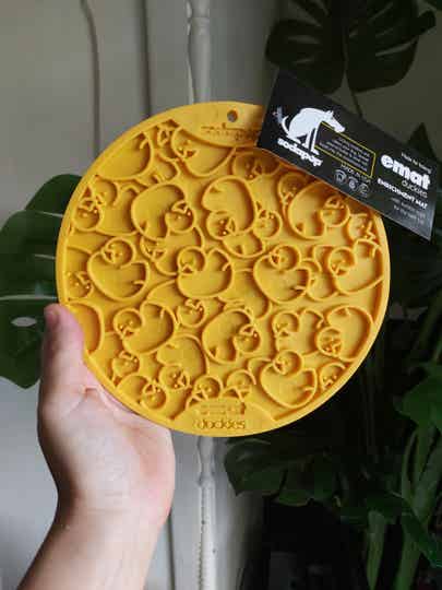 SodaPup Lickmat Duck with Suction – Yellow