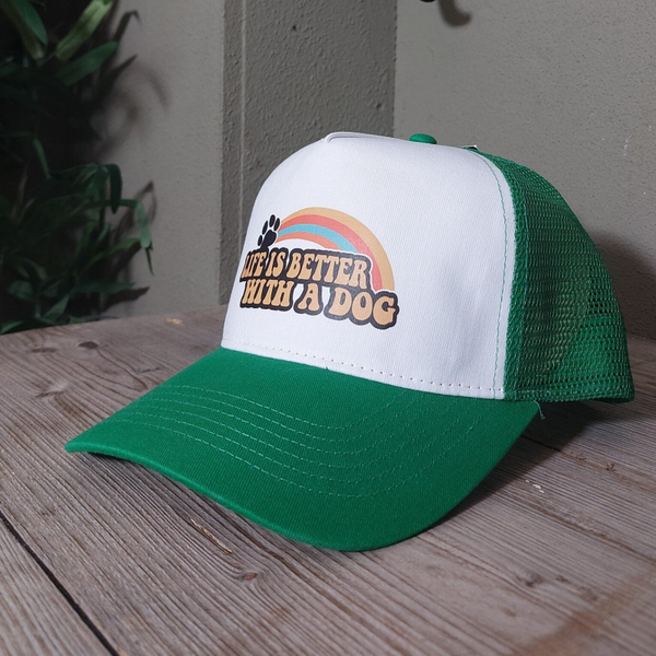 Snapback "Life is better with a dog" groen