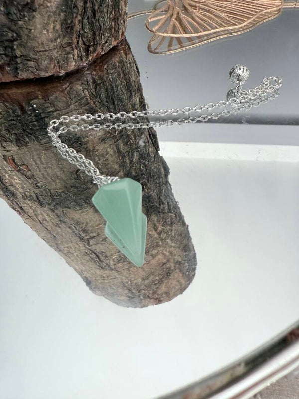Pendule de divination jade