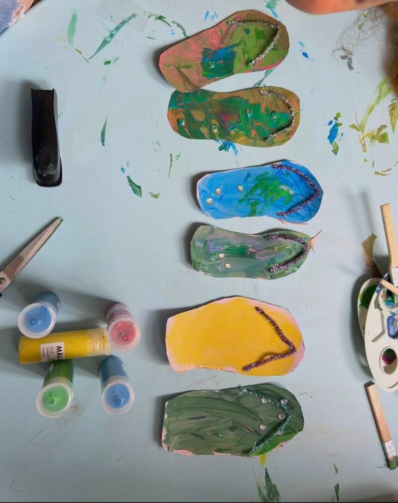     Creatief knutselen met peuters bij peuteropvang in Enkhuizen