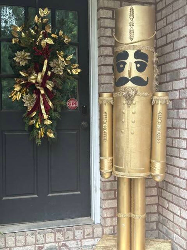 Skeeter Treater “Golden Guard” Nutcracker