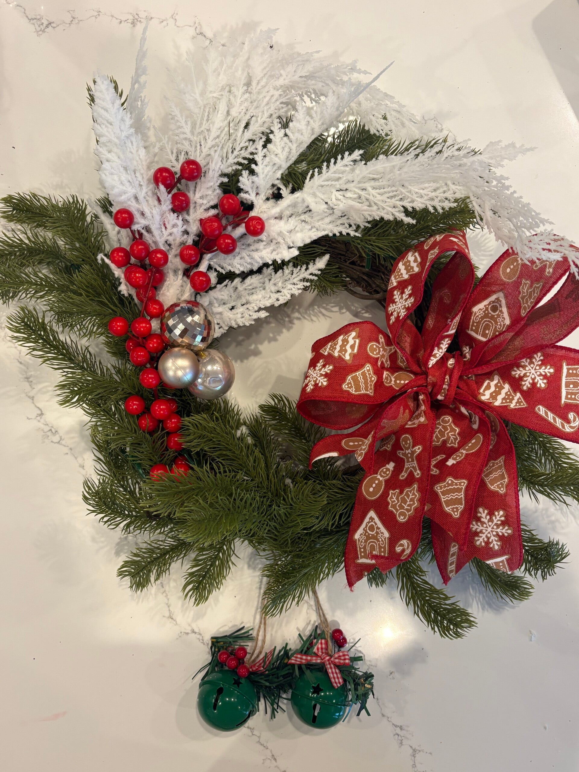 Gingerbread Christmas Cheer Wreath