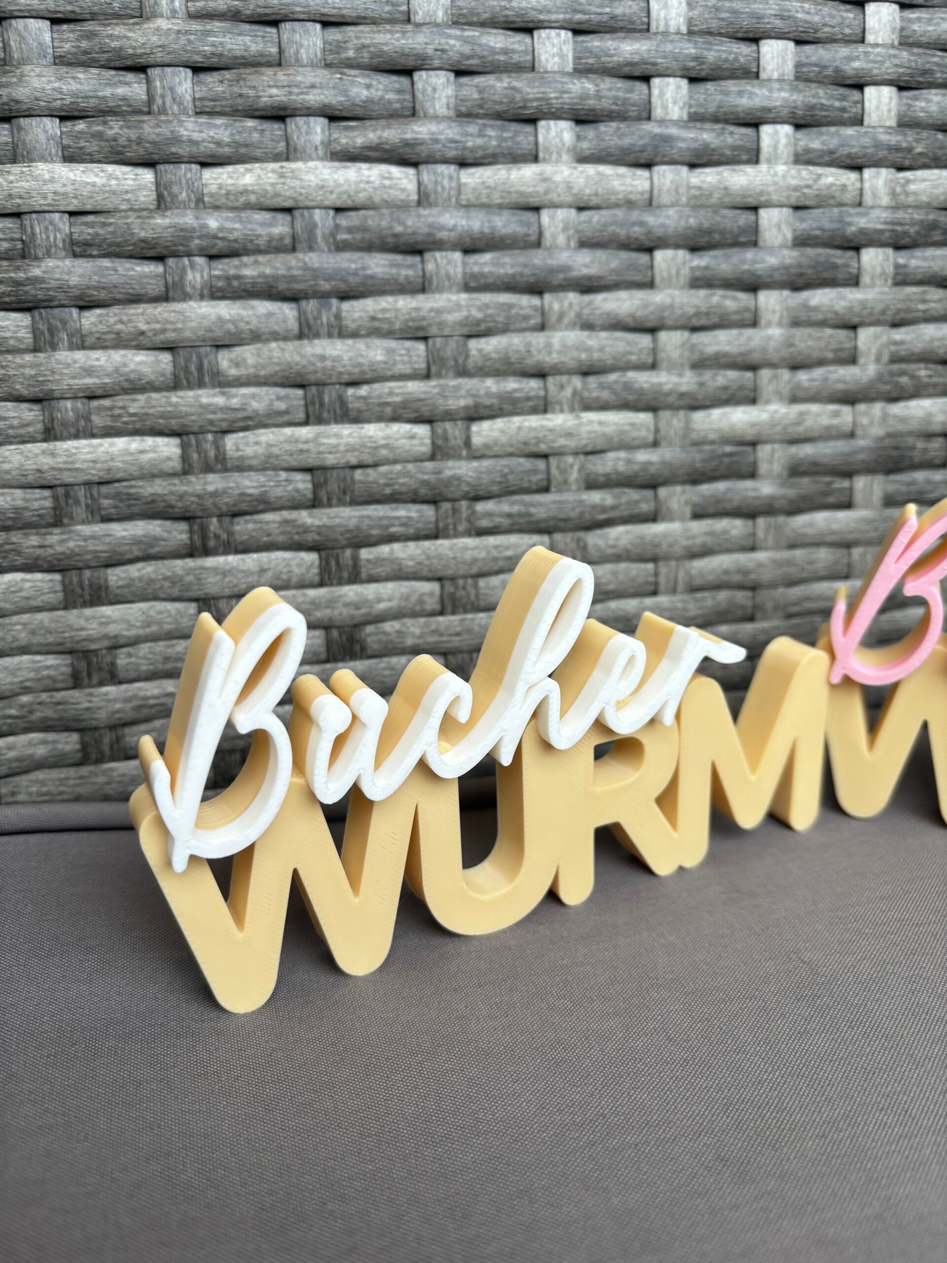 Bücherwurm Schriftzug – 3D Deko für Bücherfreunde | Geschenk Leseratte | 14cm breit