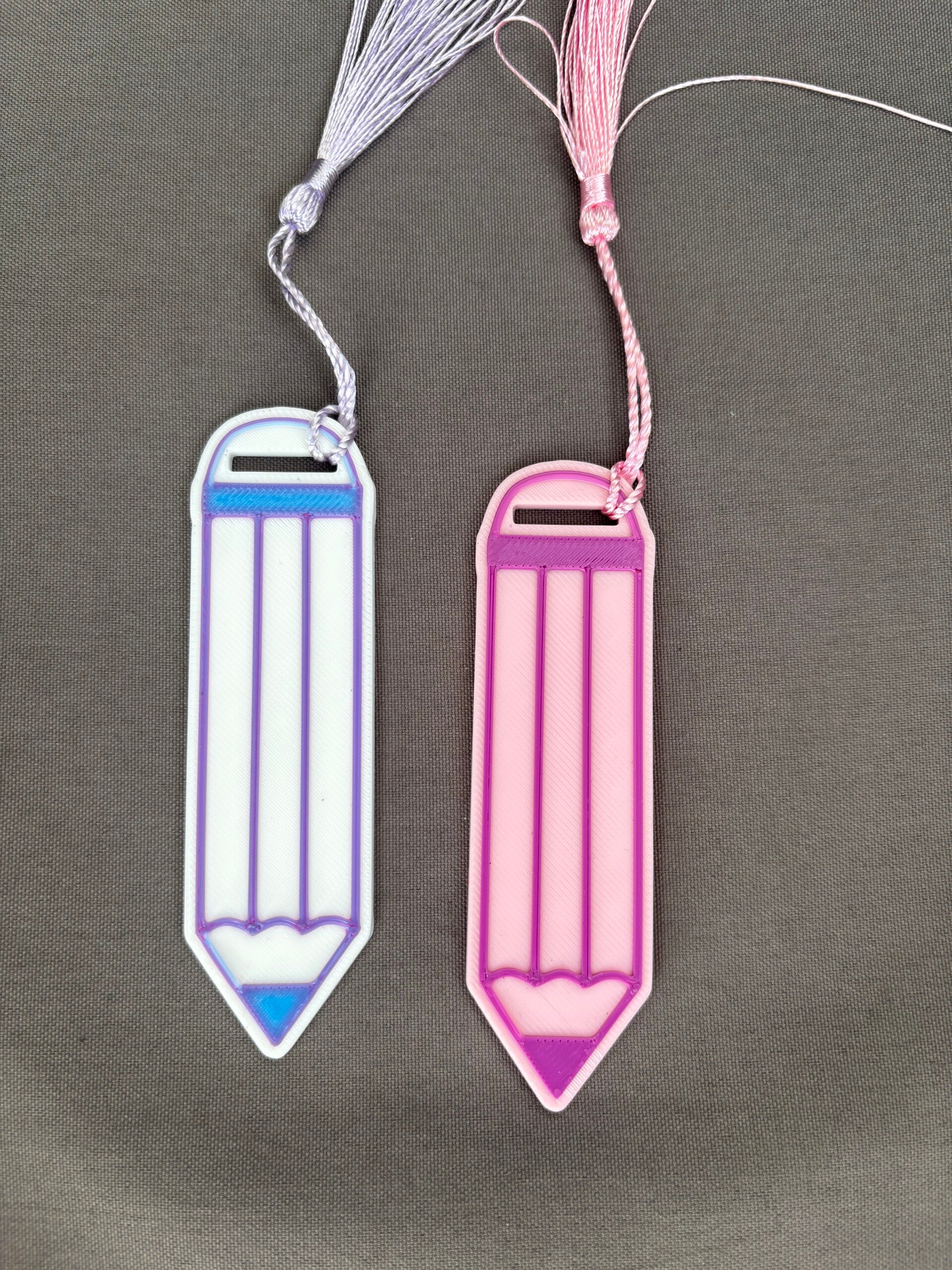 Lesezeichen Bleistift | 3D-Druck | 9,4 cm | Geschenk für Schüler, Lehrer & Buchliebhaber | Schulanfang | Schreibmotiv