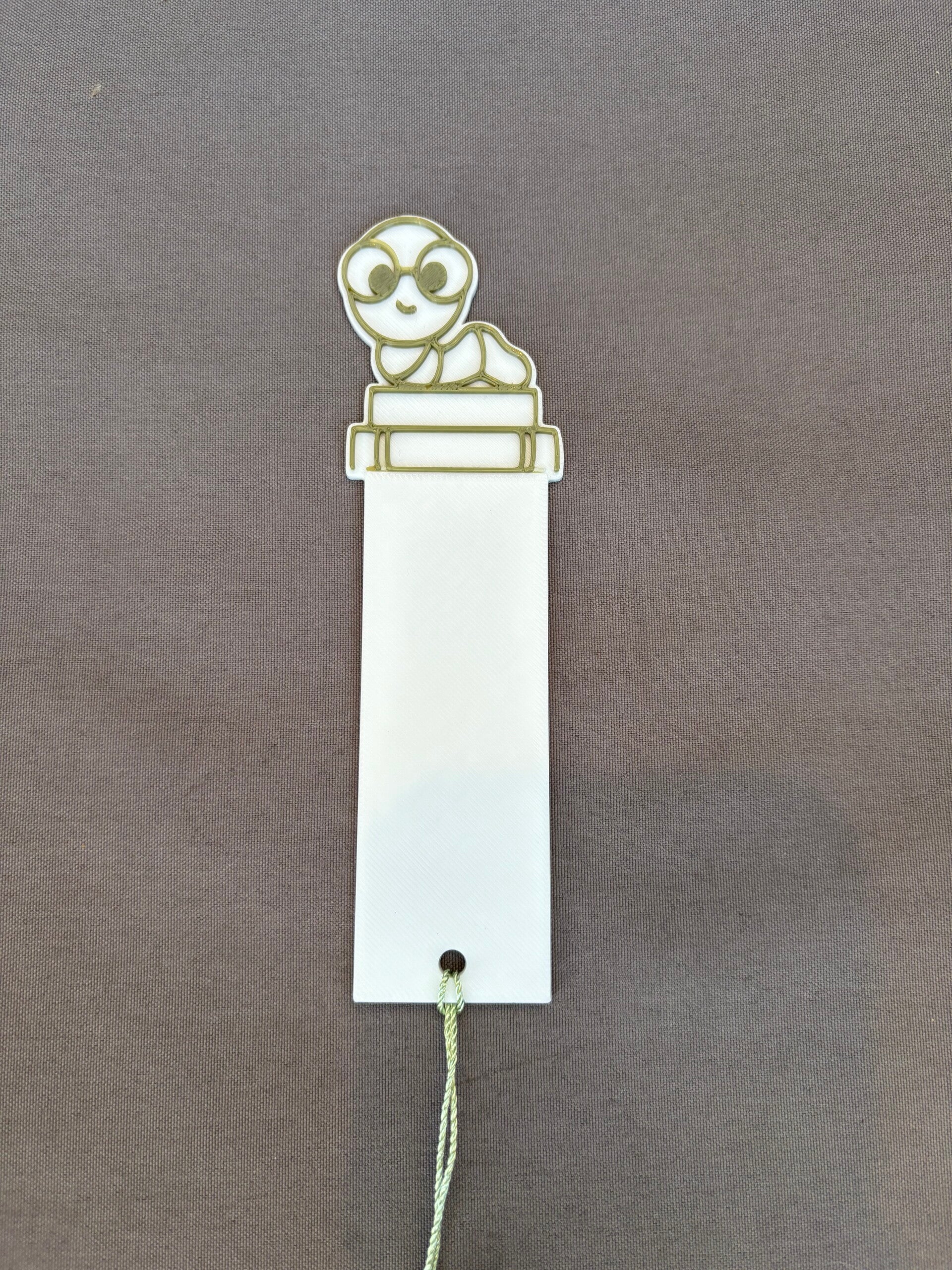 Lesezeichen Bücherwurm | 3D-Druck | 14,5 cm | Geschenk für Leseratten & Buchliebhaber | Buchzubehör | Lesemotiv