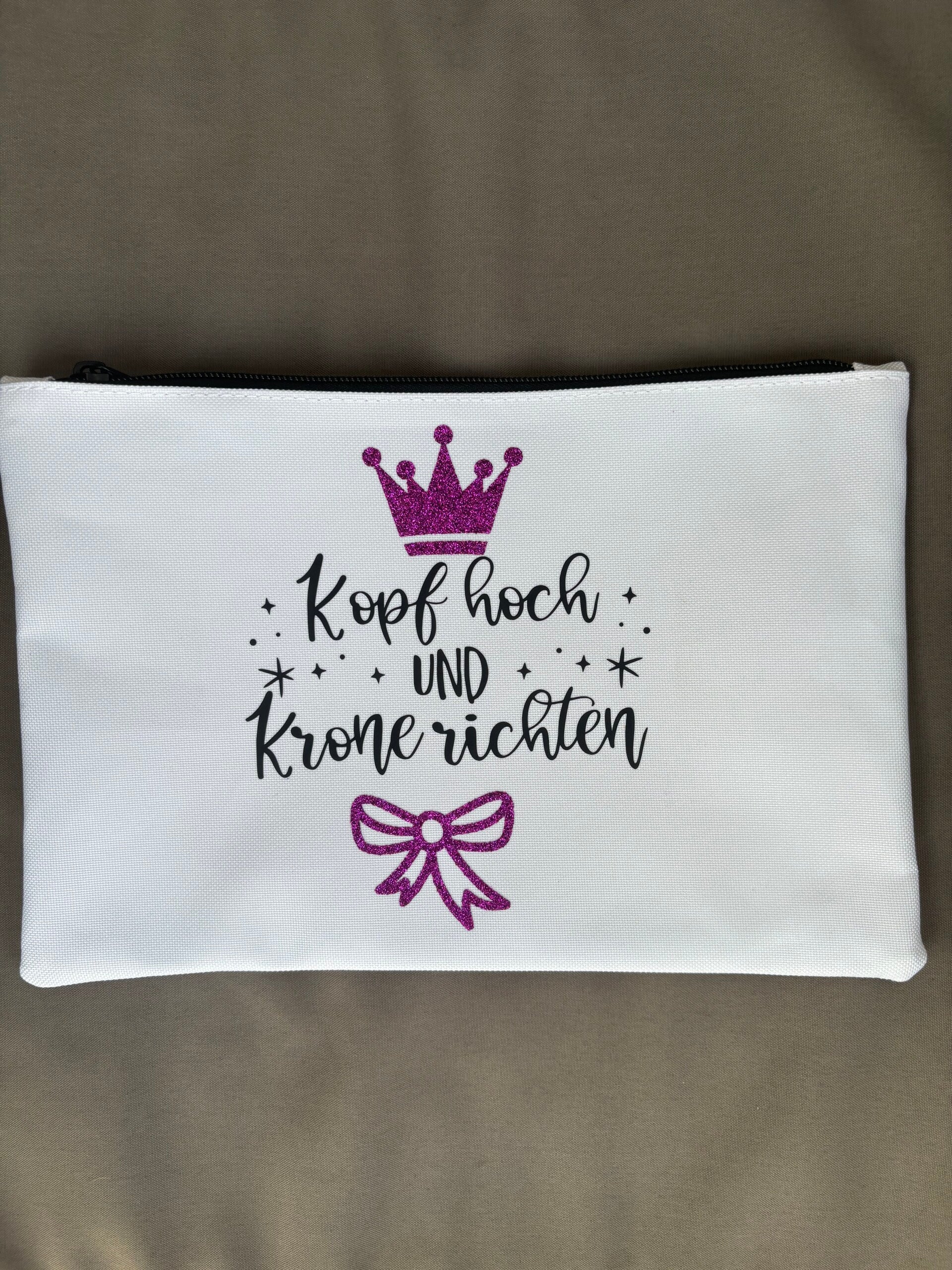 Kosmetiktasche „Kopf hoch“ – Glitzer Krone – Täschchen für Mädchen & Frauen – Geschenkidee – Schminktasche Handgemacht
