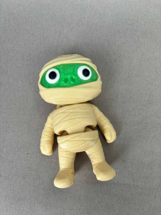 Flexi Mumie – Bewegliche Halloween Figur, 8,2 cm