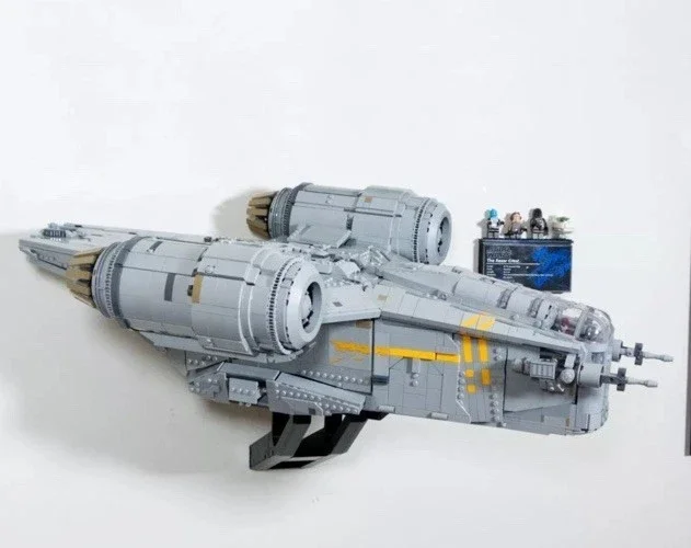 LEGO Star Wars UCS Razor Crest 75331 Wall Mount